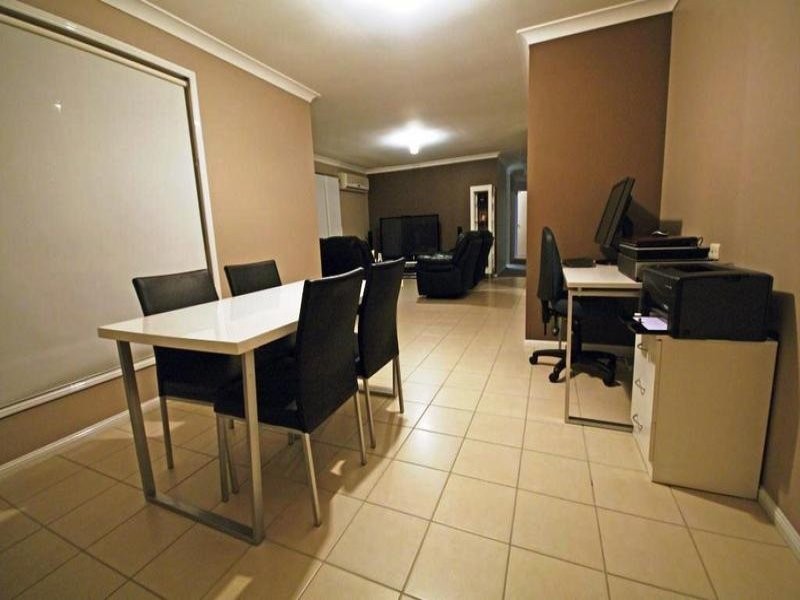 82 Silkyoak Circuit, Fitzgibbon QLD 4018