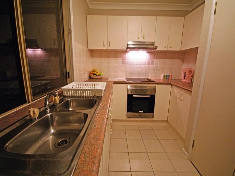 82 Silkyoak Circuit, Fitzgibbon QLD 4018