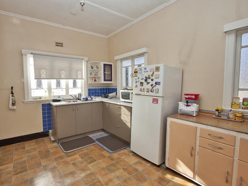 1 Bridge Street, Sandgate QLD 4017