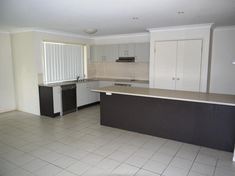 2 Greenway Place, Deception Bay QLD 4508