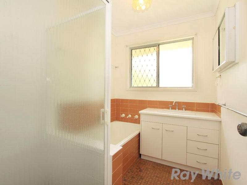 1 Bushland Street, Boondall QLD 4034