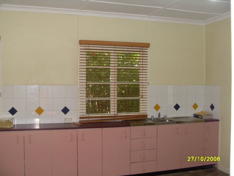 10 McGhie Street, Zillmere QLD 4034