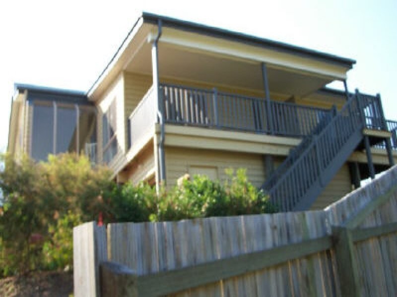 5 Desbet Street, The Gap QLD 4061