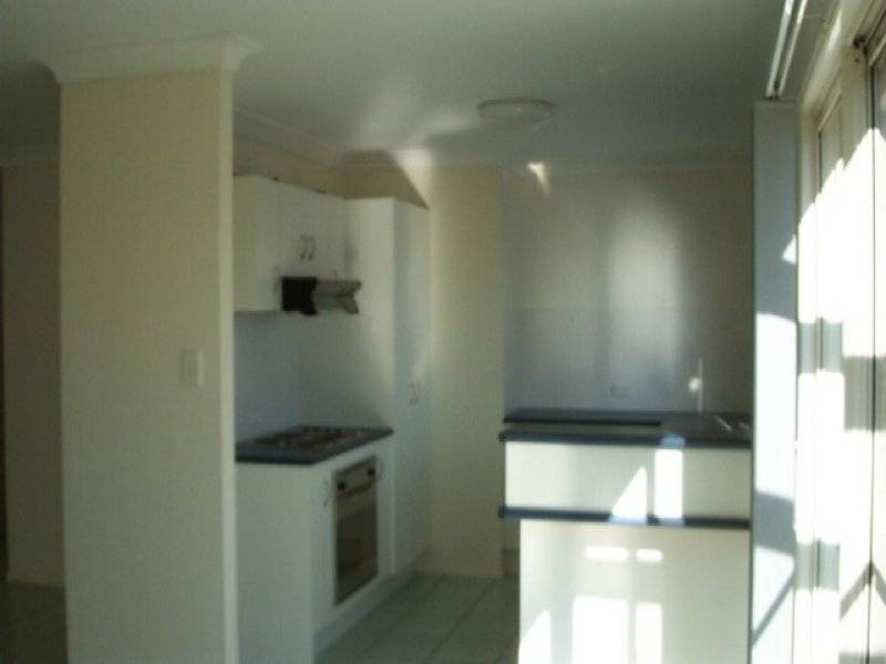 15 Grevillea Place, Bridgeman Downs QLD 4035
