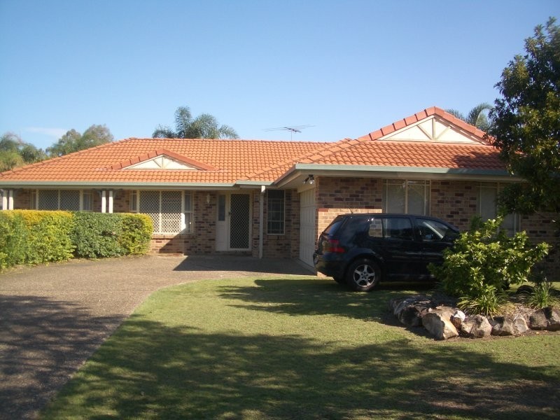 49 Oxford Crescent, Bridgeman Downs QLD 4035