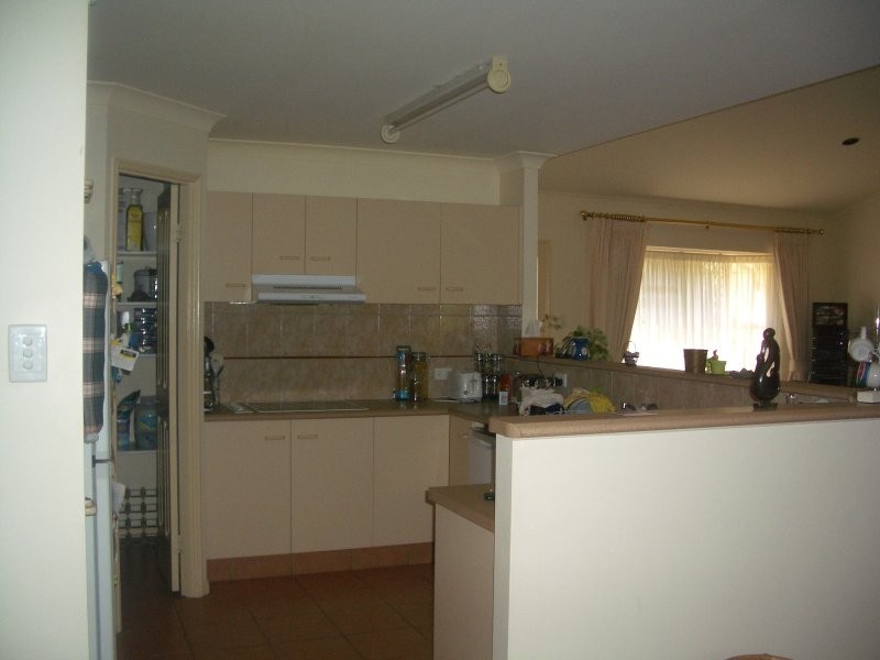 49 Oxford Crescent, Bridgeman Downs QLD 4035