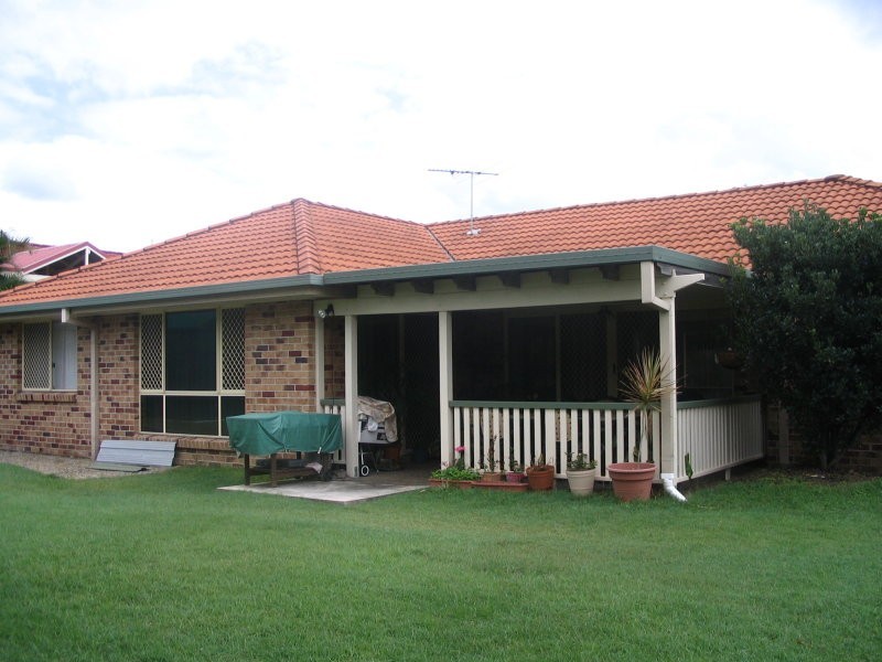 49 Oxford Crescent, Bridgeman Downs QLD 4035