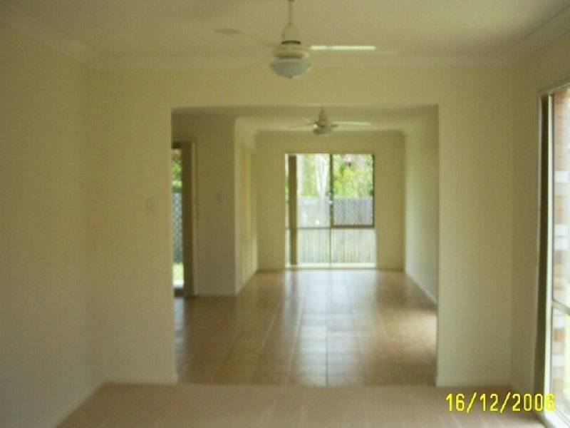 40 Brookside Place, Lota QLD 4179