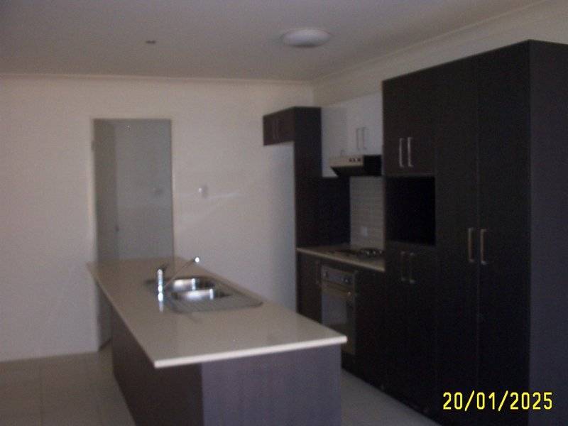 6 Kempsey Close, Fitzgibbon QLD 4018