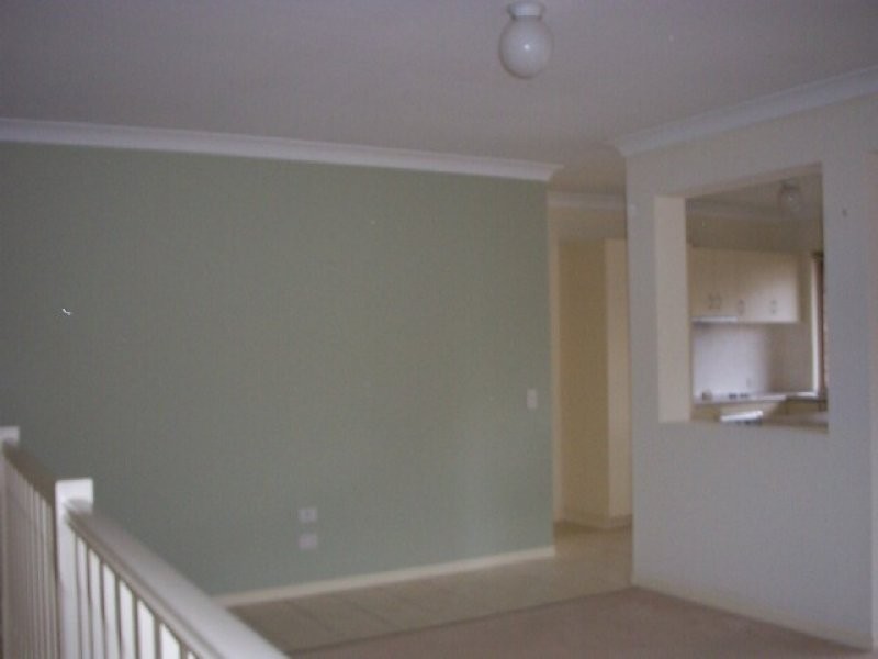 32 WEALTH STREET, Runcorn QLD 4113