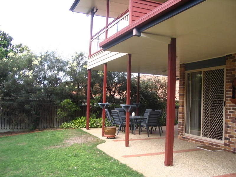 9 Jondel Close, Bridgeman Downs QLD 4035
