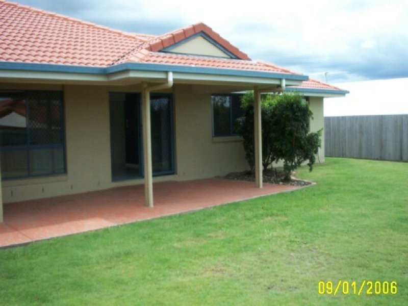 7 Burkett Crescent, Victoria Point QLD 4165