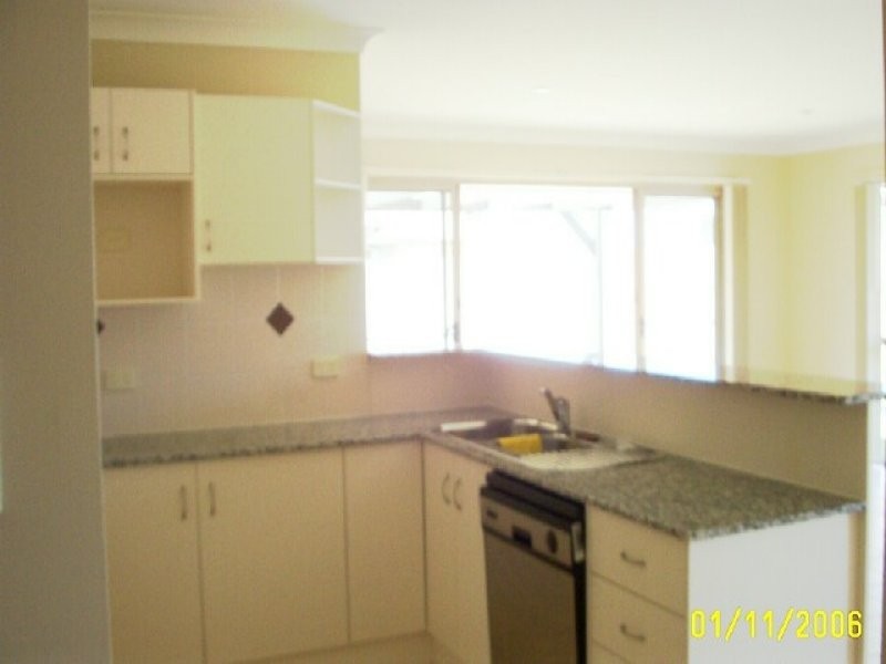 12 Joseph Avenue, Moggill QLD 4070