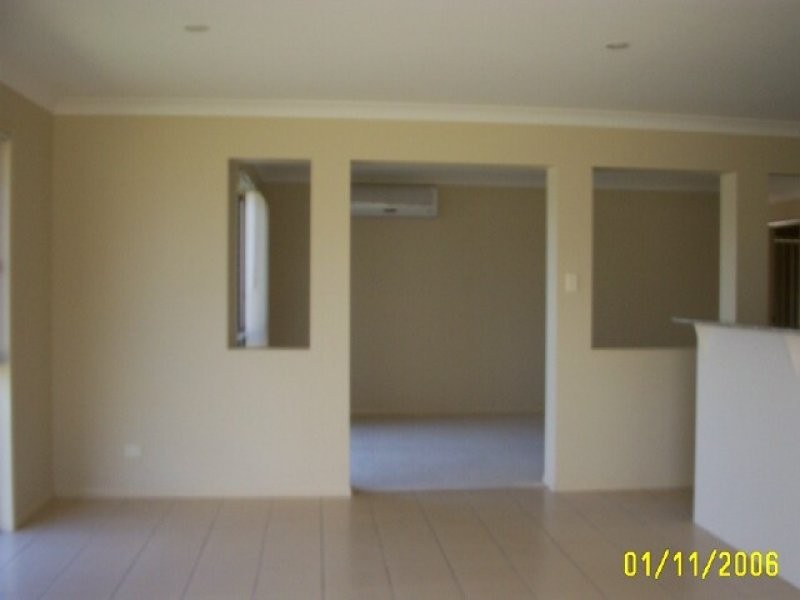 12 Joseph Avenue, Moggill QLD 4070