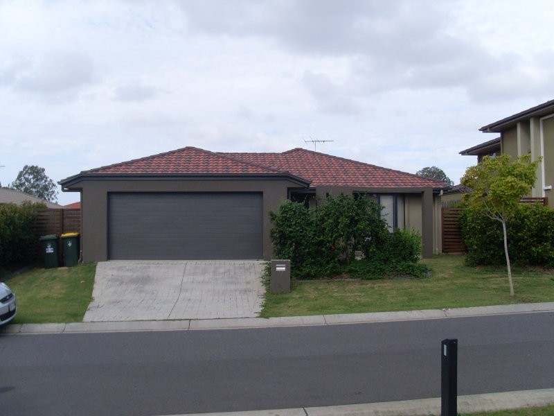 33 Macaranga Crescent, Carseldine QLD 4034