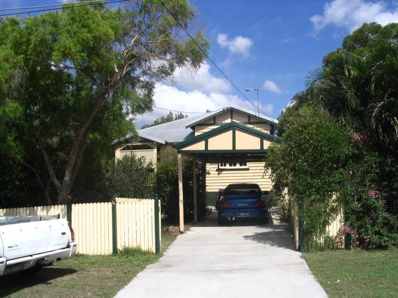 14 Charlie Street, Zillmere QLD 4034