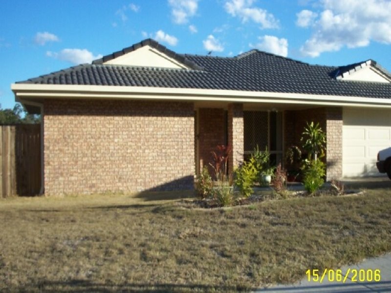 3 Salubris Place, Moggill QLD 4070