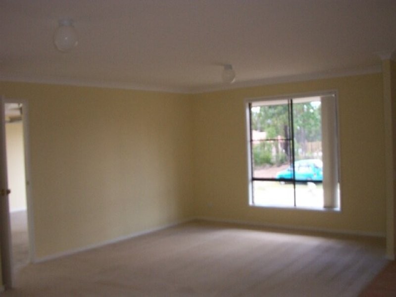 27 Sonata Drive, Warner QLD 4500