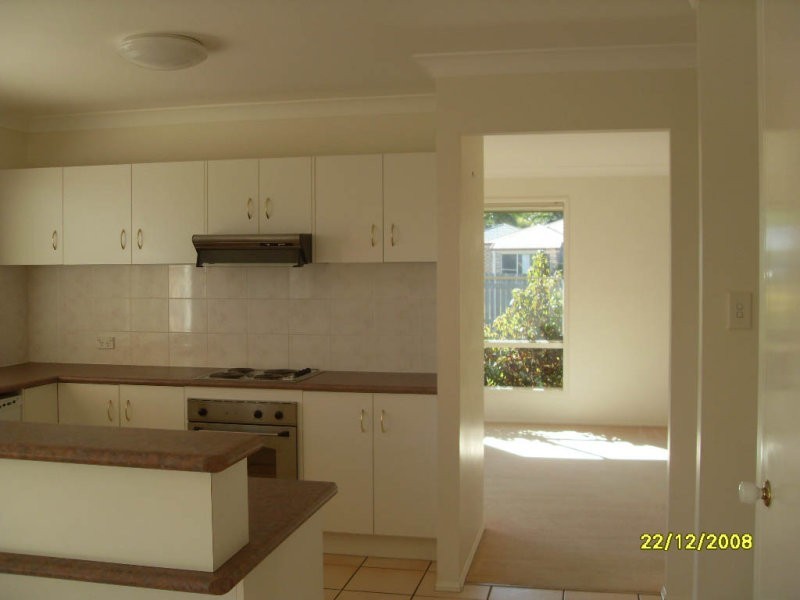 2 Grevillea Place, Bridgeman Downs QLD 4035