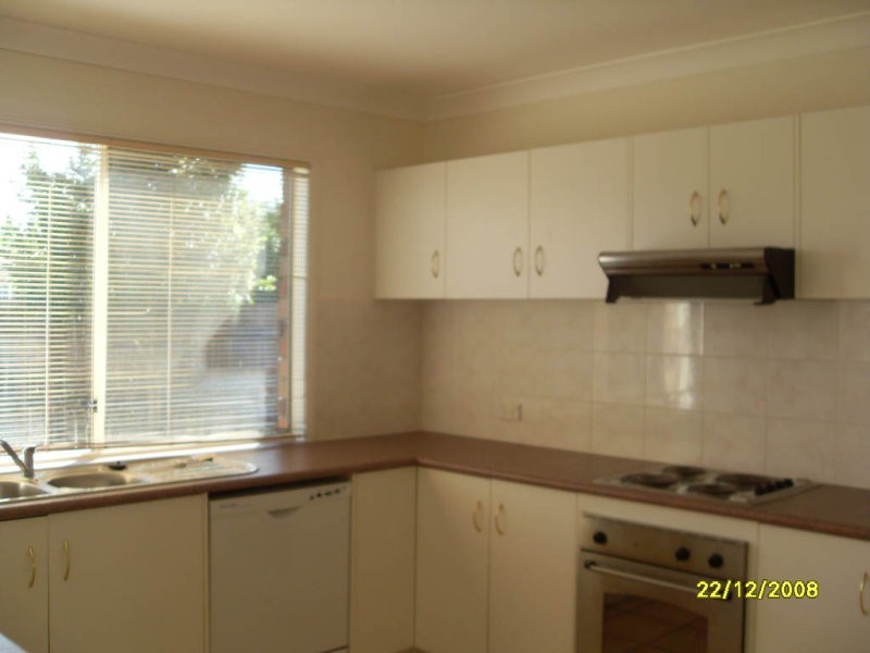 2 Grevillea Place, Bridgeman Downs QLD 4035