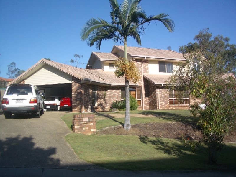 7 Lunar Place, Bridgeman Downs QLD 4035