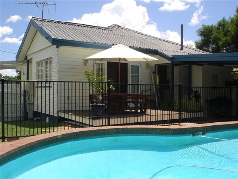 44 Kirby Road, Aspley QLD 4034