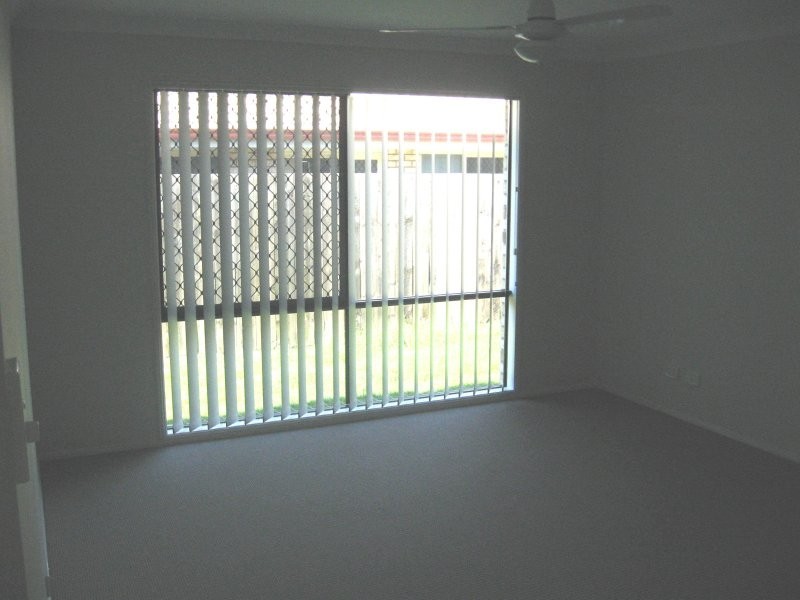 4  Whitlock Drive, Rothwell QLD 4022