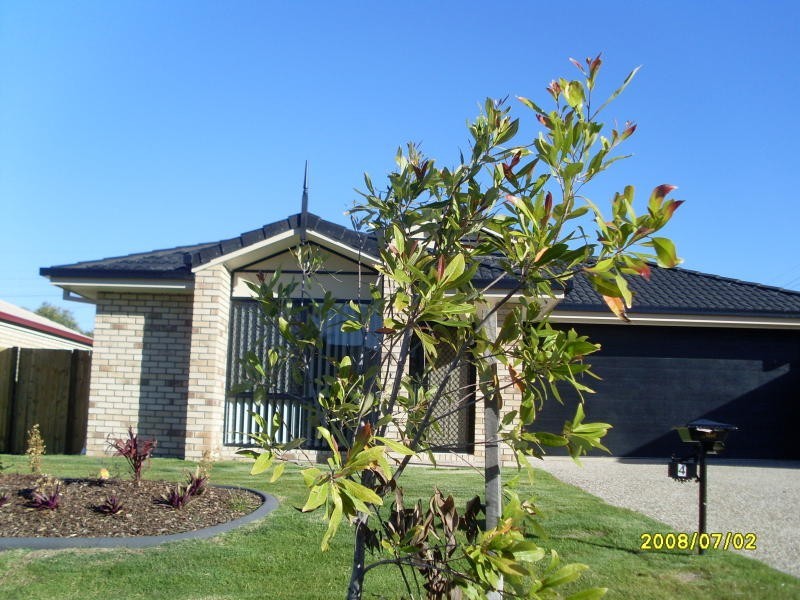 4 Whitlock Drive, Rothwell QLD 4022