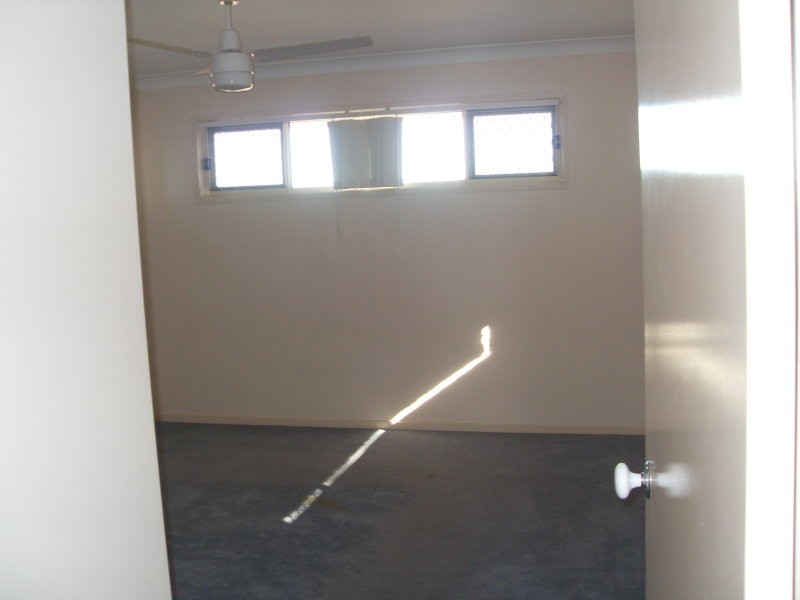 28 Farzana Street, Underwood QLD 4119