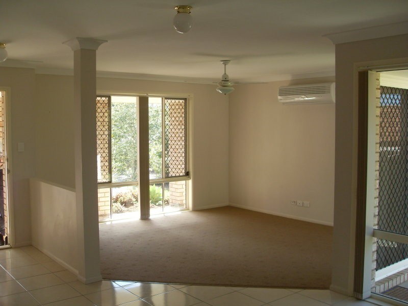 5 Emperor Court, Kallangur QLD 4503