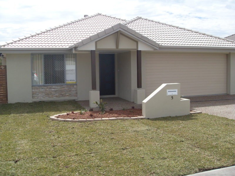 5 Rymera Crescent, Gumdale QLD 4154