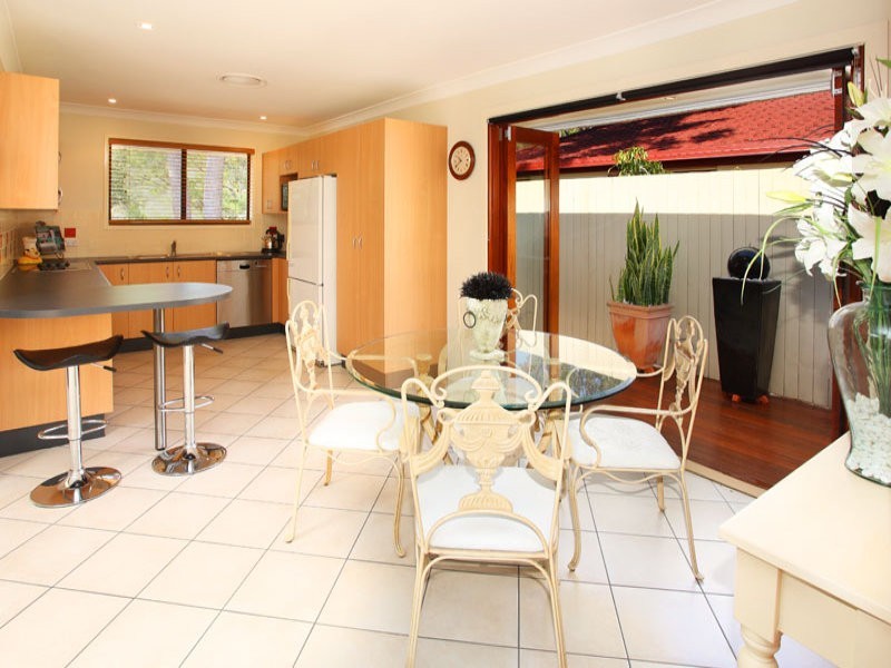 2 Chico Place, Mcdowall QLD 4053