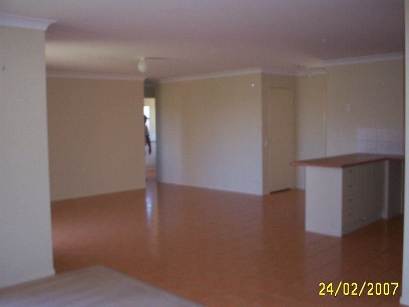 1 David Close, Redcliffe QLD 4020