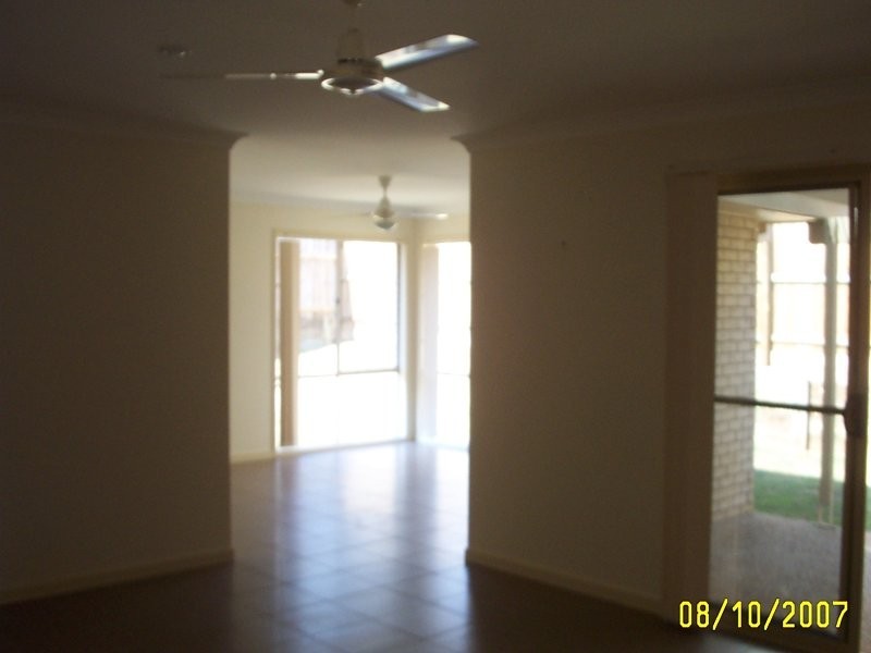 9 Elaine Place, Birkdale QLD 4159