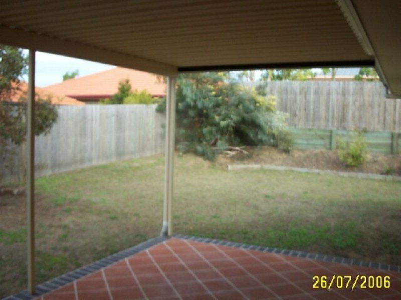 5 Watarrka Drive, Parkinson QLD 4115