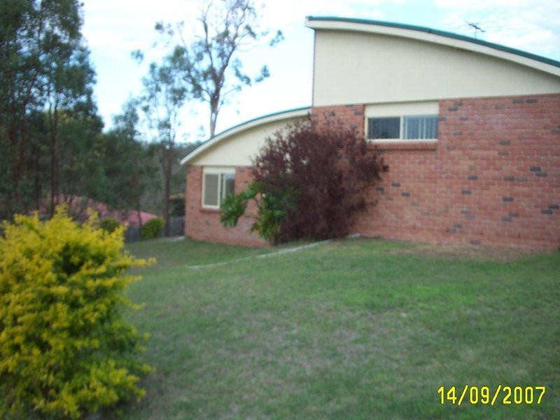 9 Wade Court, Shailer Park QLD 4128