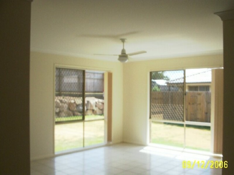 15 Oleosa Close, Moggill QLD 4070