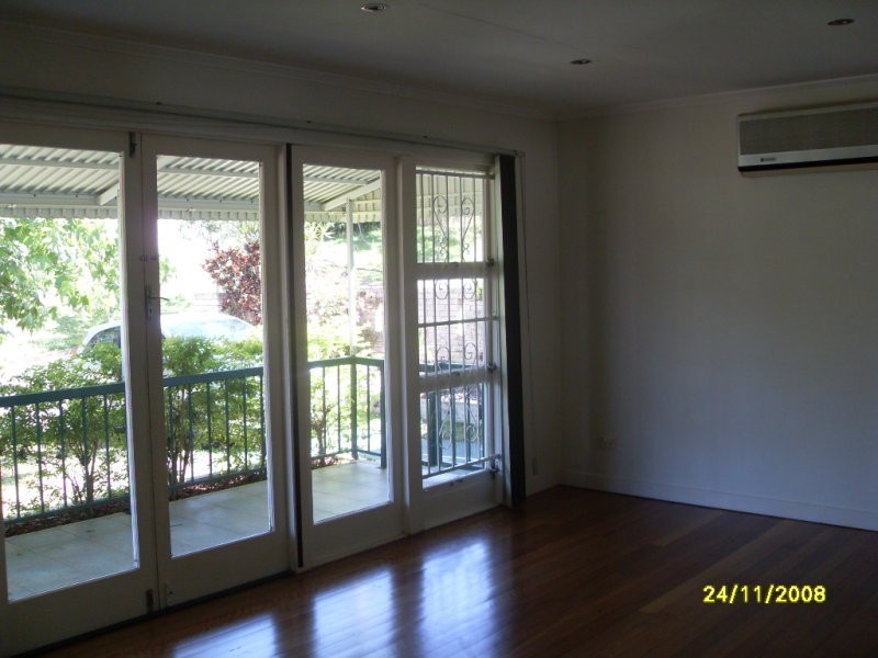11 Waitara Street, Chermside West QLD 4032
