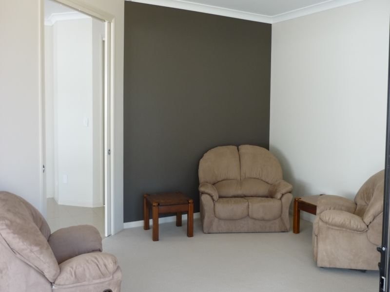 10 Cassia Street, Bridgeman Downs QLD 4035