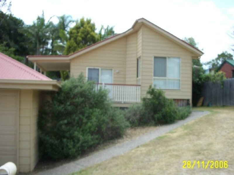 40 Madison Place, Carina QLD 4152