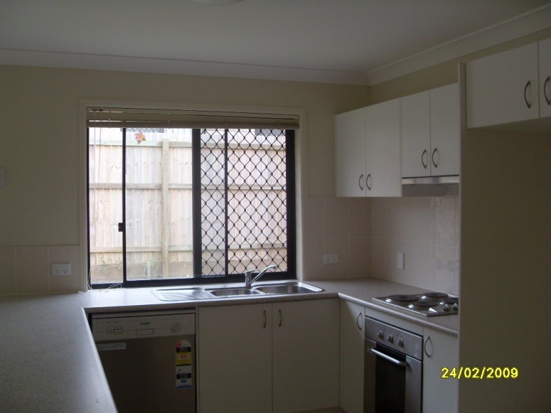 34 Amity Drive, Rothwell QLD 4022