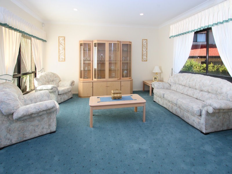 38 Voyager Circuit, Bridgeman Downs QLD 4035
