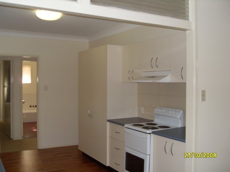 8 Ellerdale Street, Aspley QLD 4034