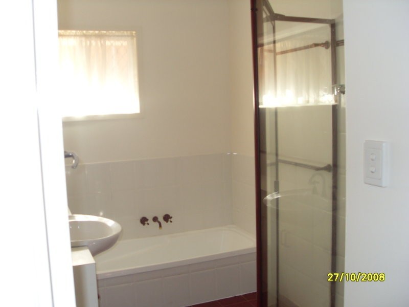 8 Ellerdale Street, Aspley QLD 4034