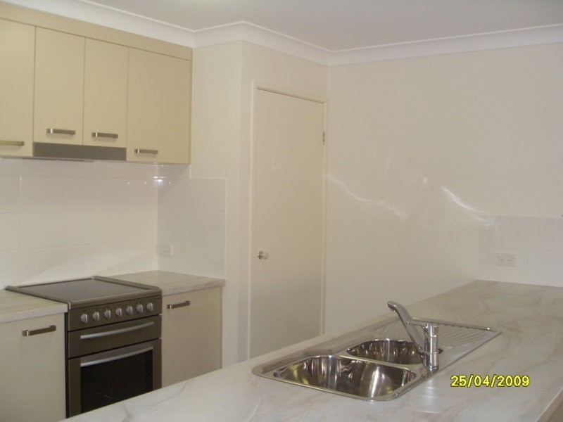 6 Tern Close, Eagleby QLD 4207