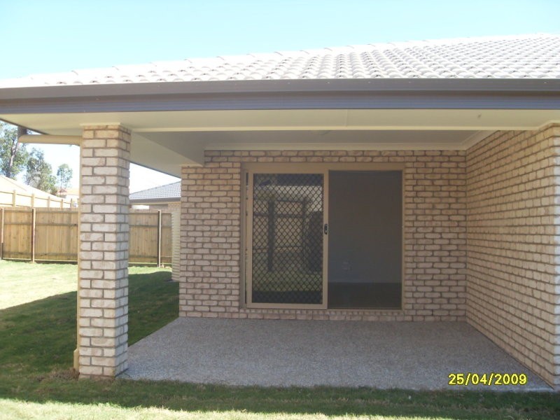 6 Tern Close, Eagleby QLD 4207