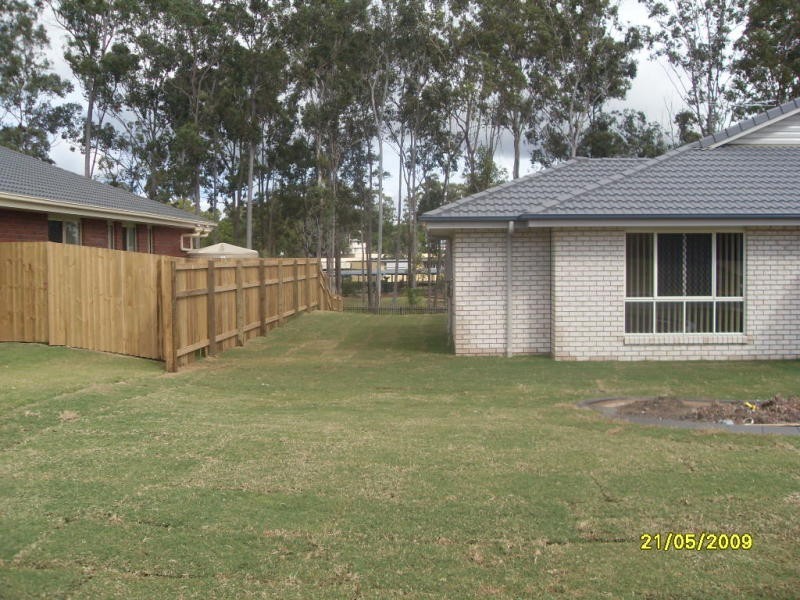 11 Siffleet Street, Bellbird Park QLD 4300