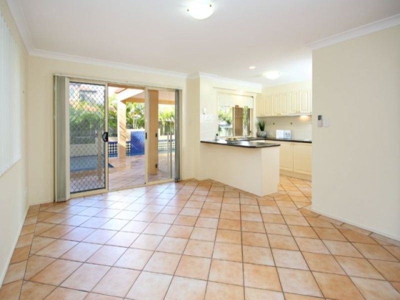 176 Galaxy Street, Bridgeman Downs QLD 4035