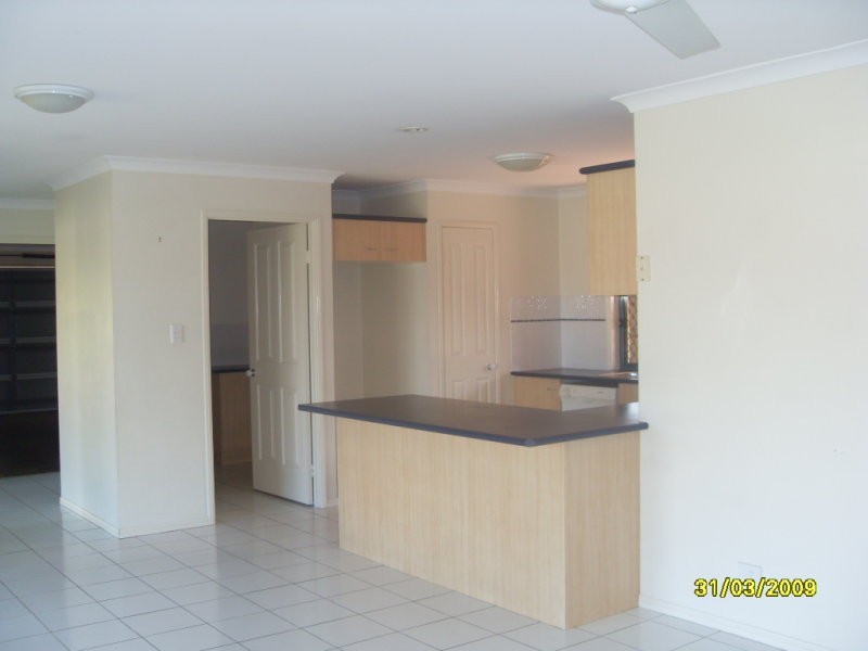 7 Burkett Crescent, Victoria Point QLD 4165