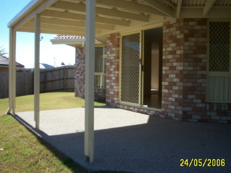 17 Leichhardt Avenue, Rothwell QLD 4022